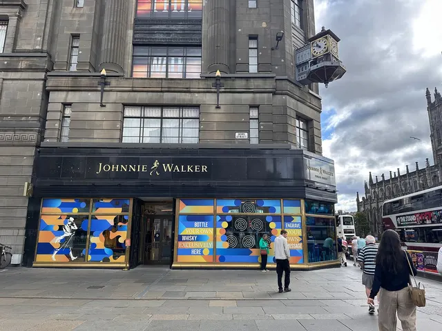 Johnnie Walker Princes Street in Edinburgh&rsquo;s West End